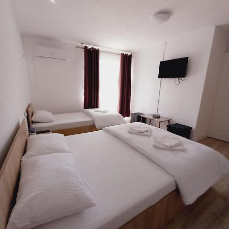 Ferienwohnung Casa Alexia Pescari Exterior foto